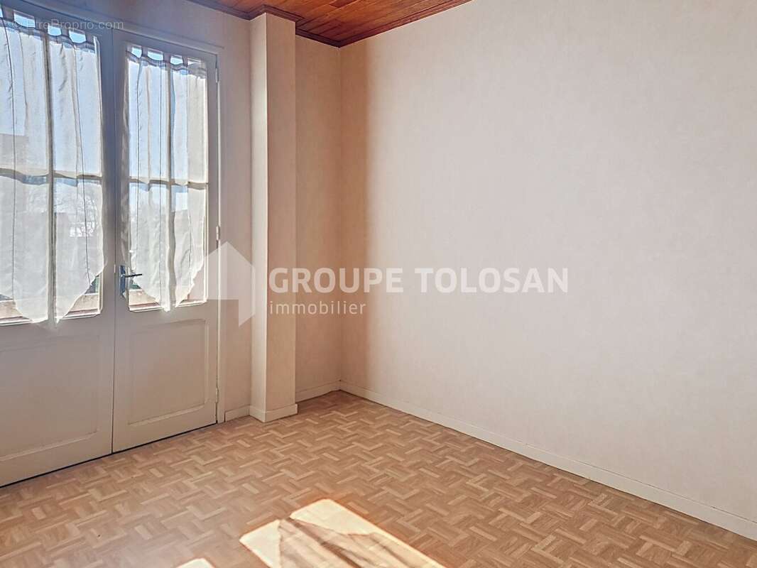 Maison à SAINT-ORENS-DE-GAMEVILLE