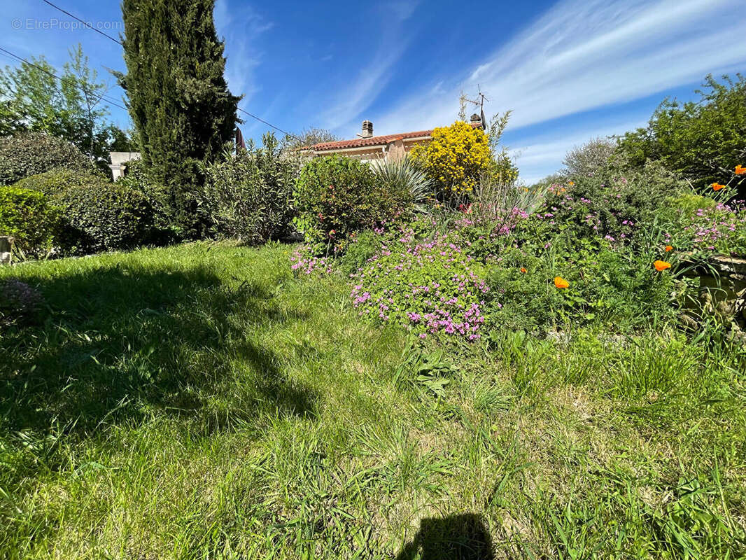 Maison à FORCALQUEIRET