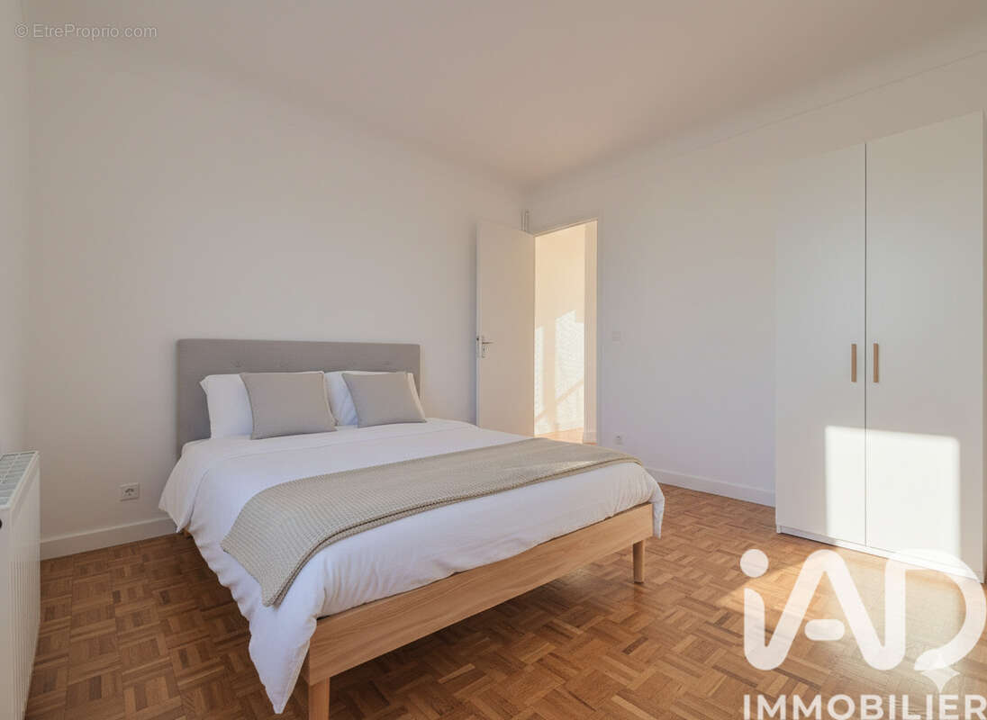 Photo 4 - Appartement à CHOISY-LE-ROI