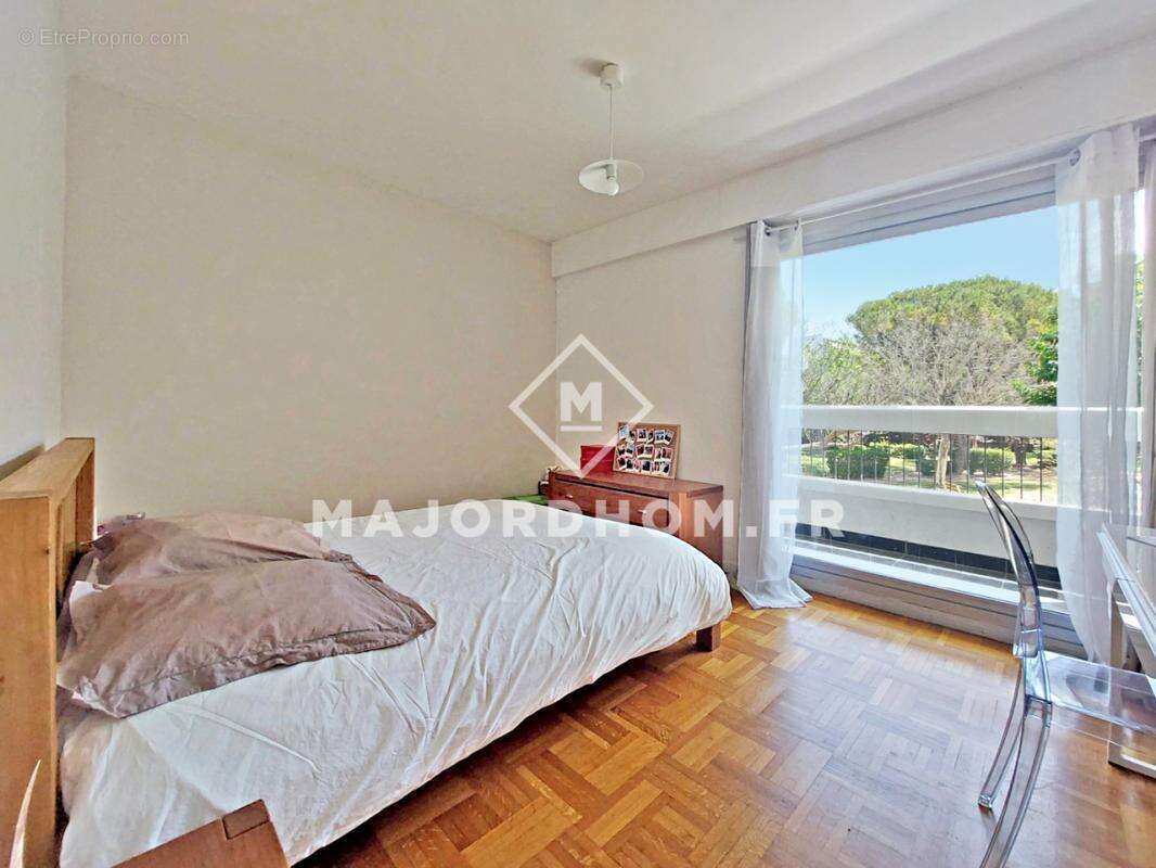 Appartement à MARSEILLE-9E