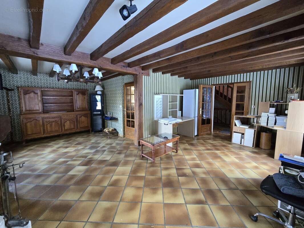 Maison à AULNAY-SUR-ITON