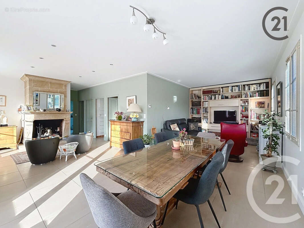 Maison à LAUBRESSEL