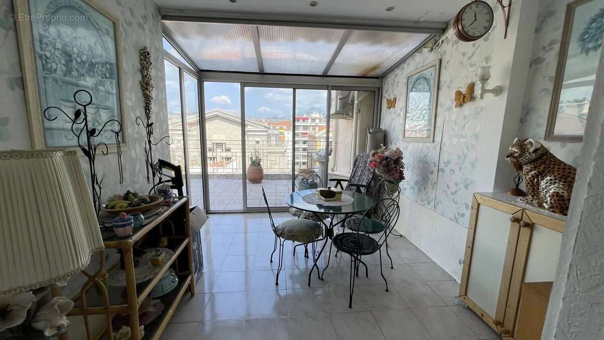 Appartement à NICE