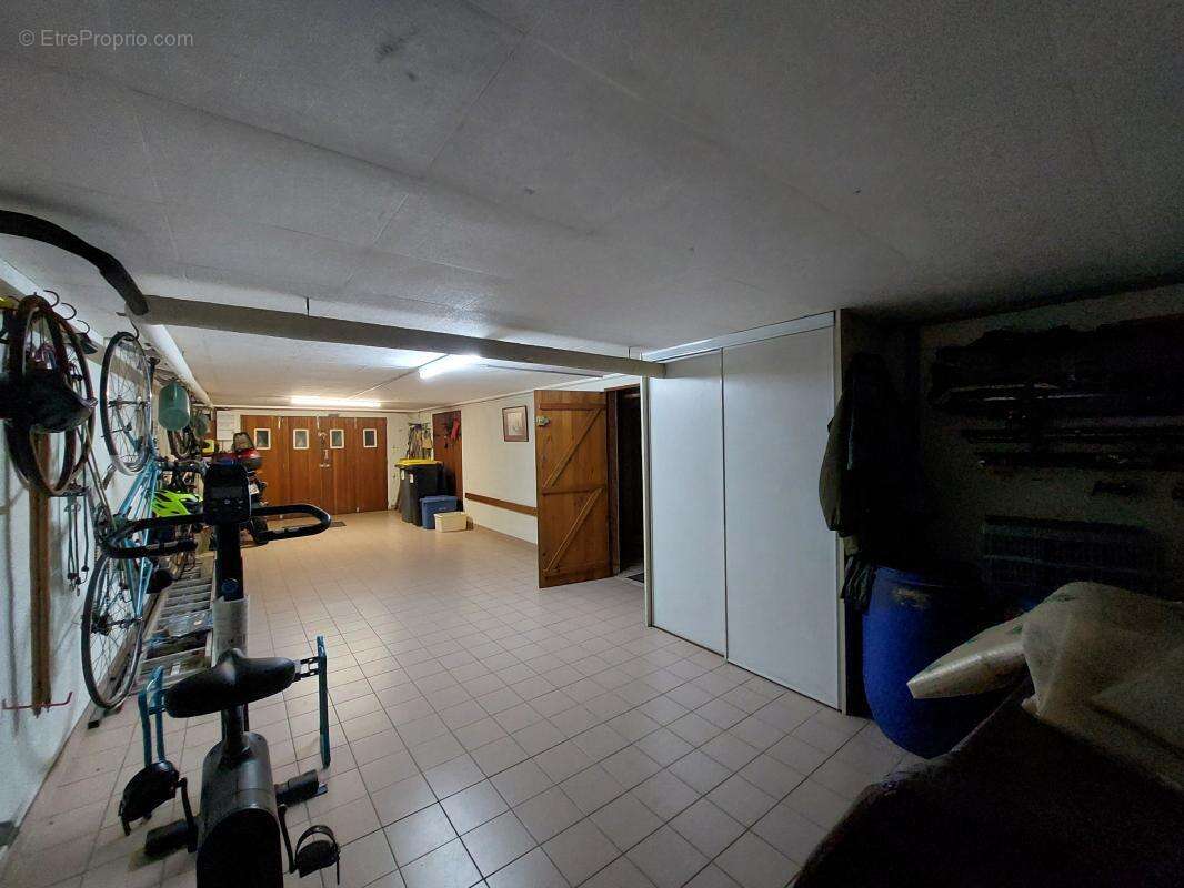 Maison à LES BAUX-SAINTE-CROIX