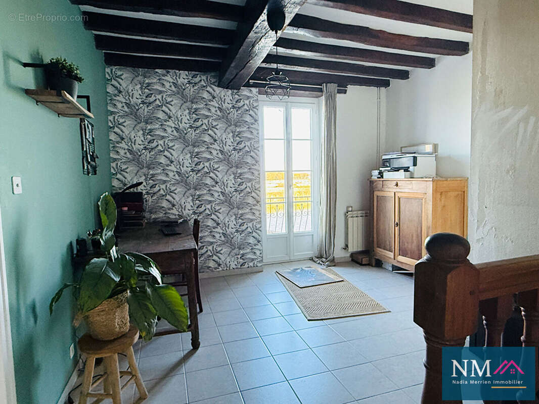 Maison à URT