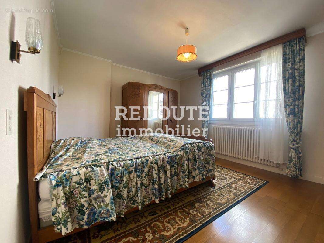 Rethel – maison familiale 6 pièces – 4 chambres – garage – jardin - photo 8
