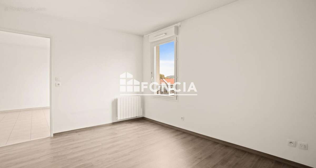 Appartement à LYON-9E