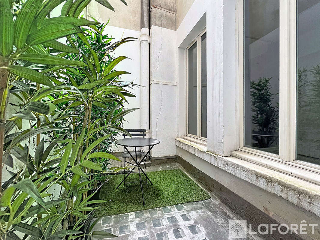 Appartement à PARIS-2E