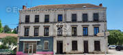Appartement à AMPLEPUIS