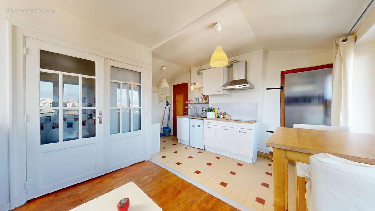 Appartement à LYON-4E