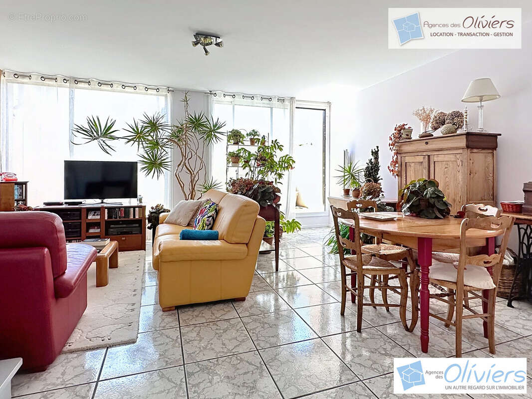 Appartement 77 m² à Voisins-Le-Bretonneux  - photo 5