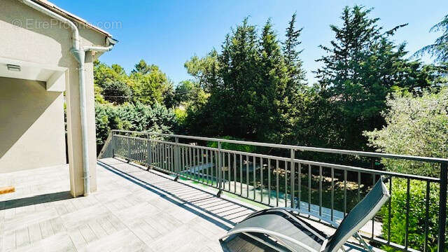 Maison à VAISON-LA-ROMAINE