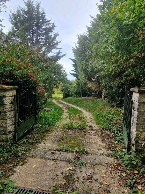 Maison à SAINT-DENIS-D&#039;AUTHOU