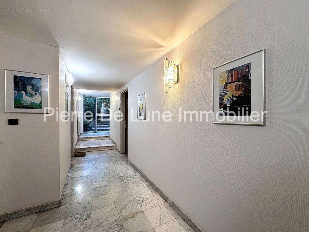 Appartement à PARIS-19E