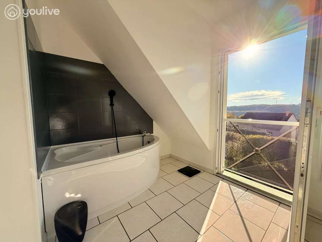 Maison à CANY-BARVILLE