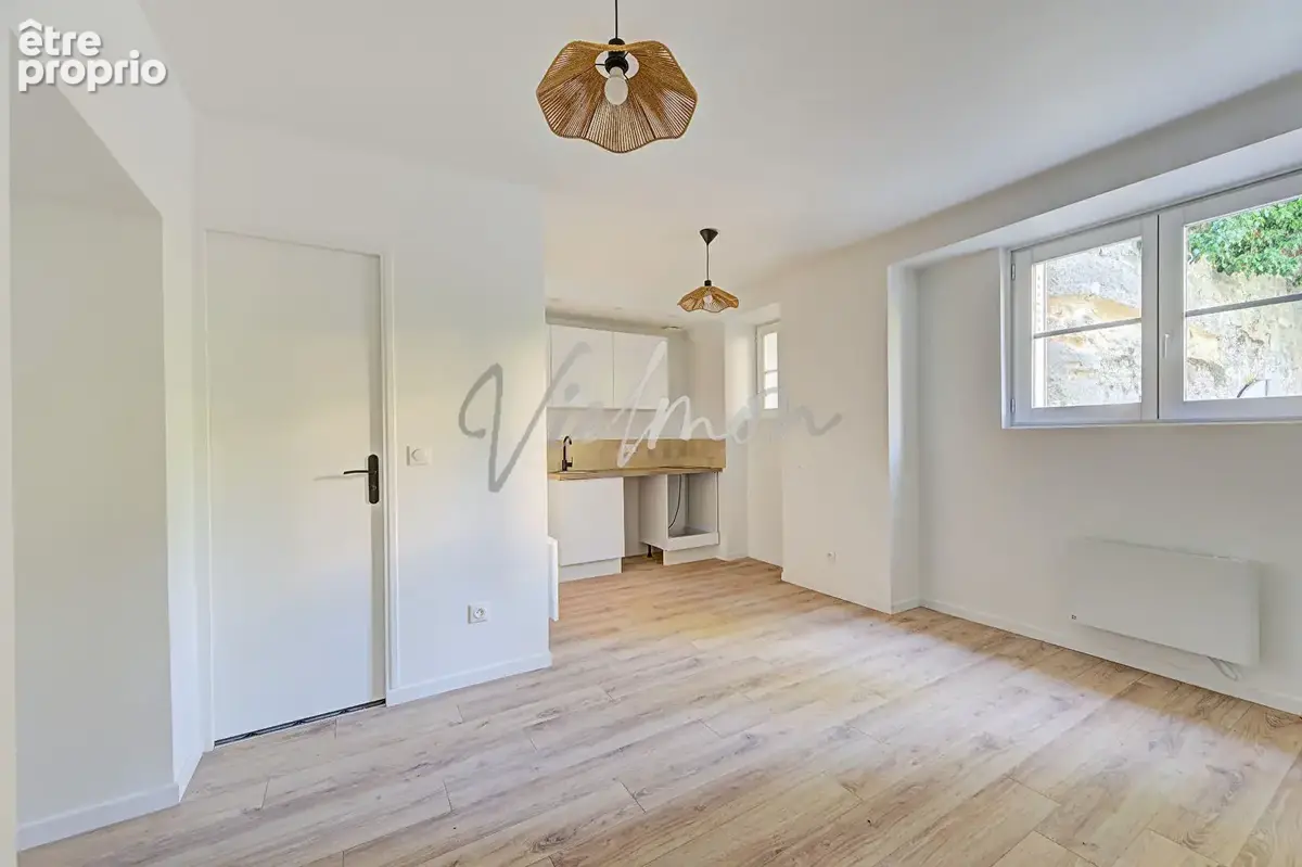 Studio à vendre à Saint-Germain-en-Laye - Réf 1372 - photo 1