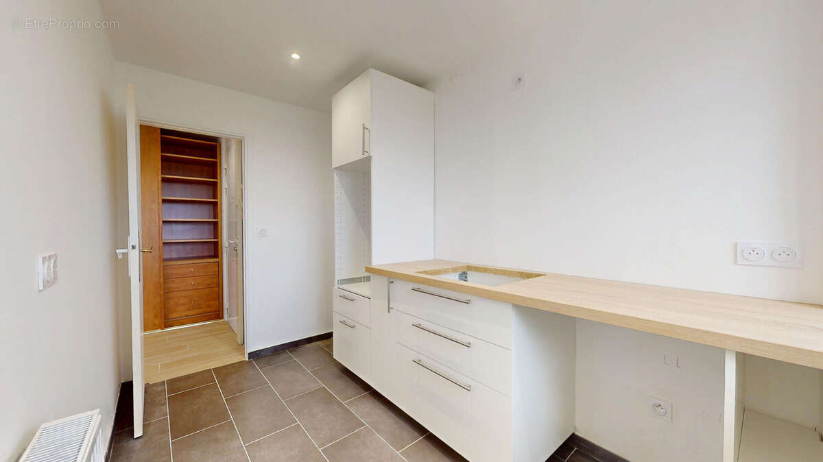 Appartement à BOIS-D'ARCY