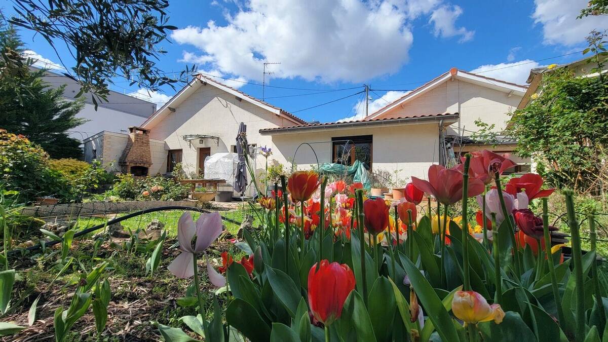 Maison à BEGLES