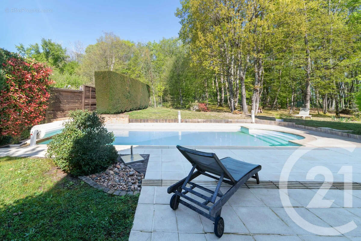 Maison à BELLERIVE-SUR-ALLIER