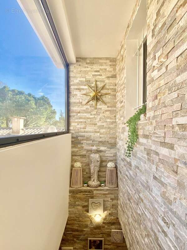 Maison à VILLENEUVE-LOUBET