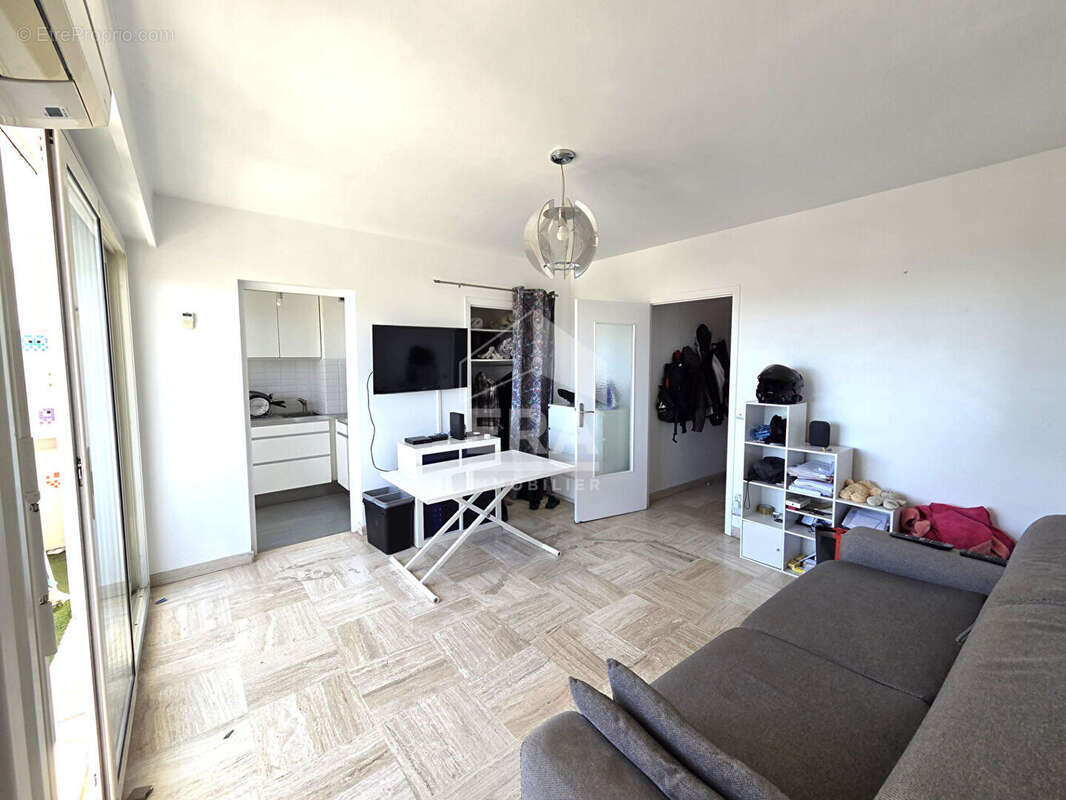 Appartement à CAGNES-SUR-MER