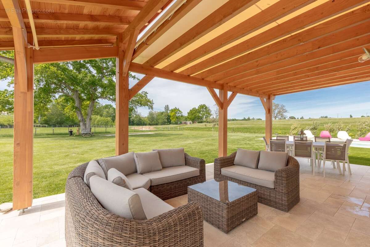 Maison à SAUVETERRE-DE-GUYENNE