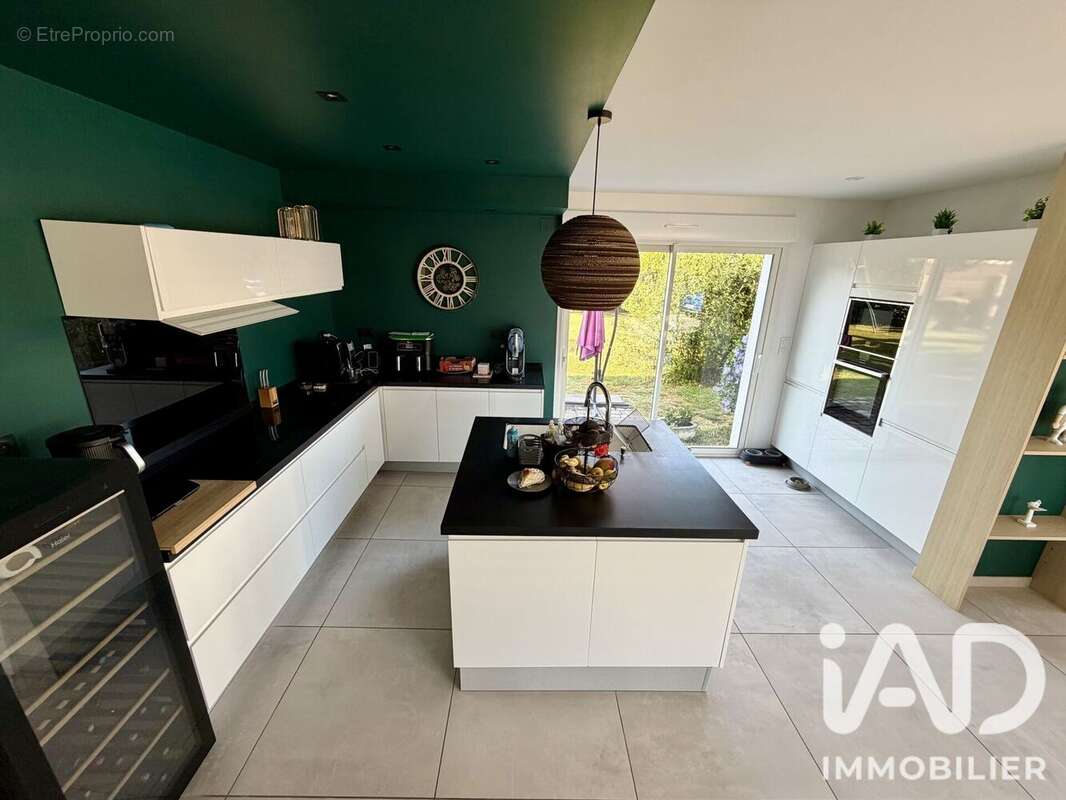 Maison 250 m² à Aurensan  - photo 7