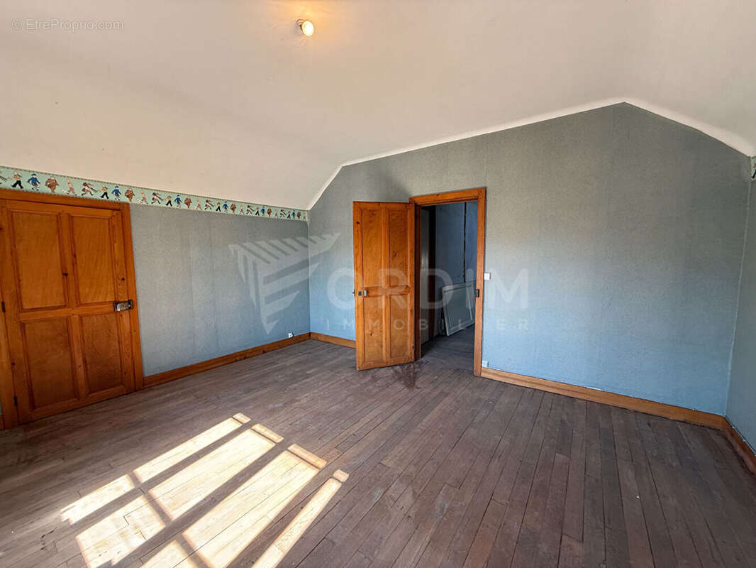 Maison à SAINT-FARGEAU