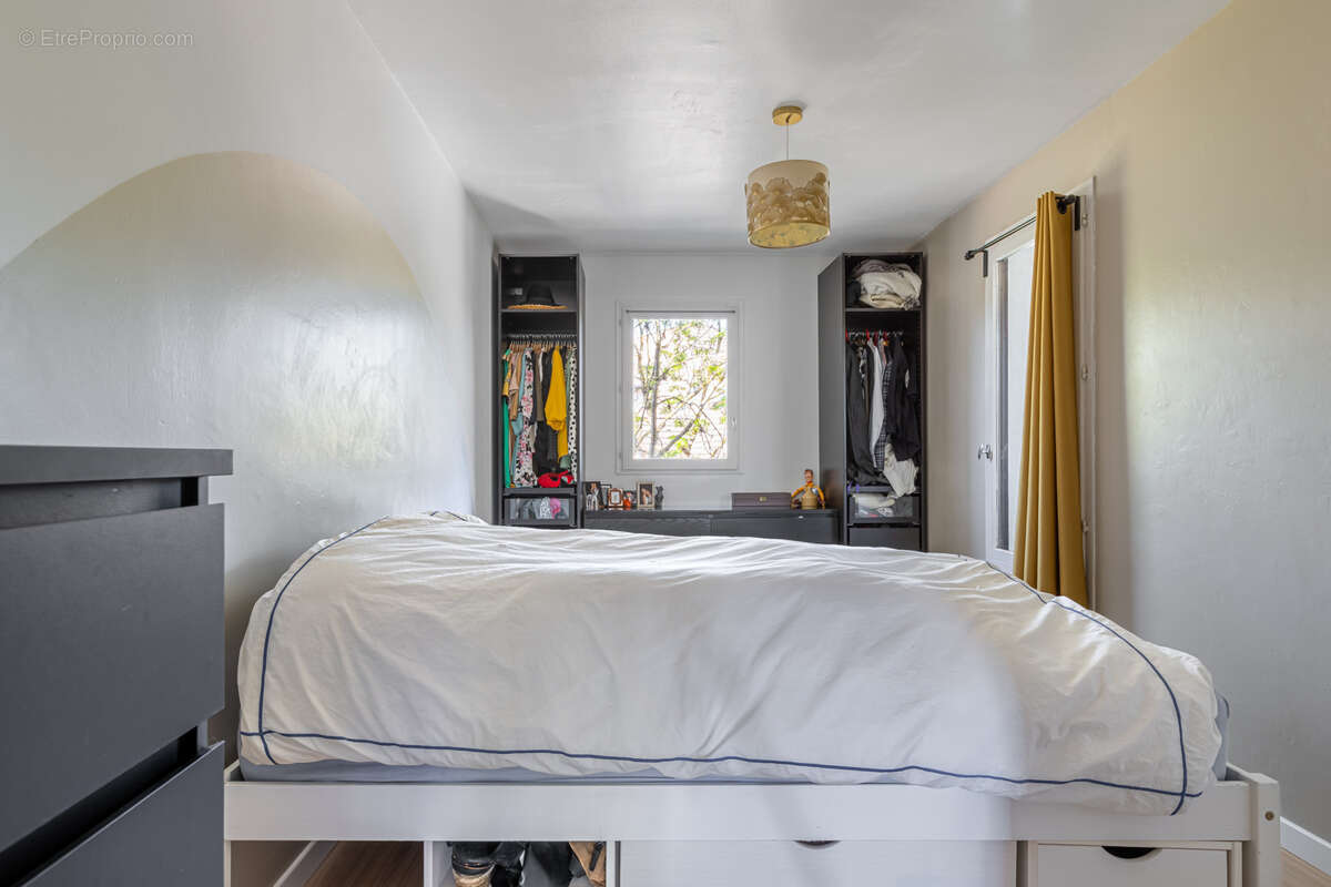 Appartement à POISY