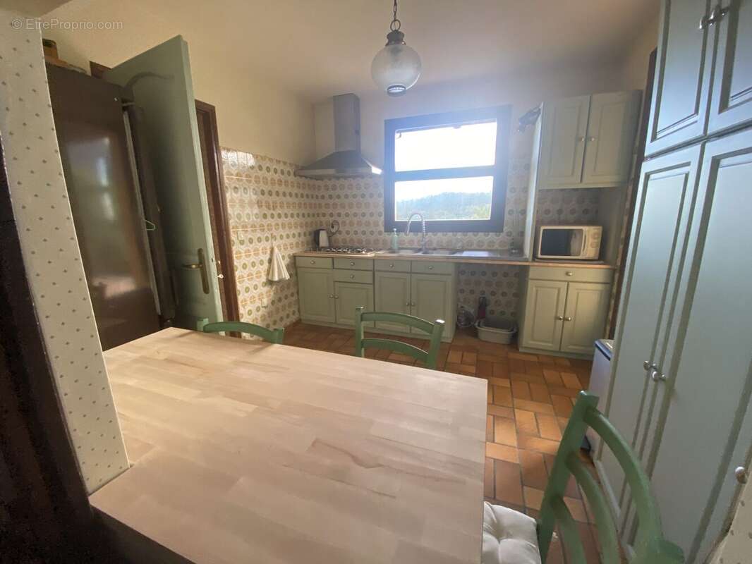 Maison à MONTESQUIEU-DES-ALBERES