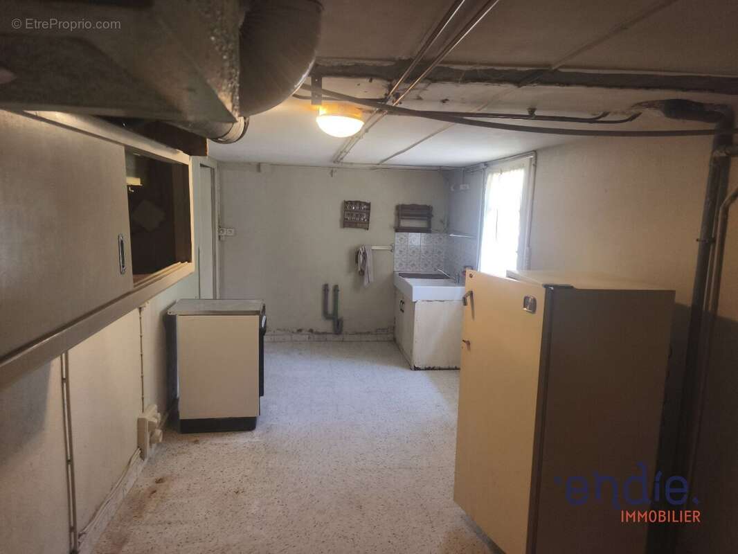 VENTE d'un ensemble immobilier à COSNE D'ALLIER - photo 11