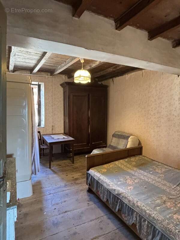 Maison à LES BORDES-SUR-ARIZE