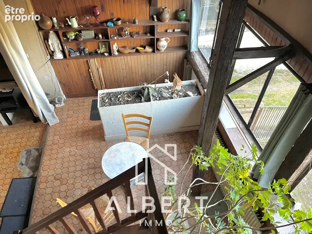 A rénover. Maison de village proche des commerces - photo 3