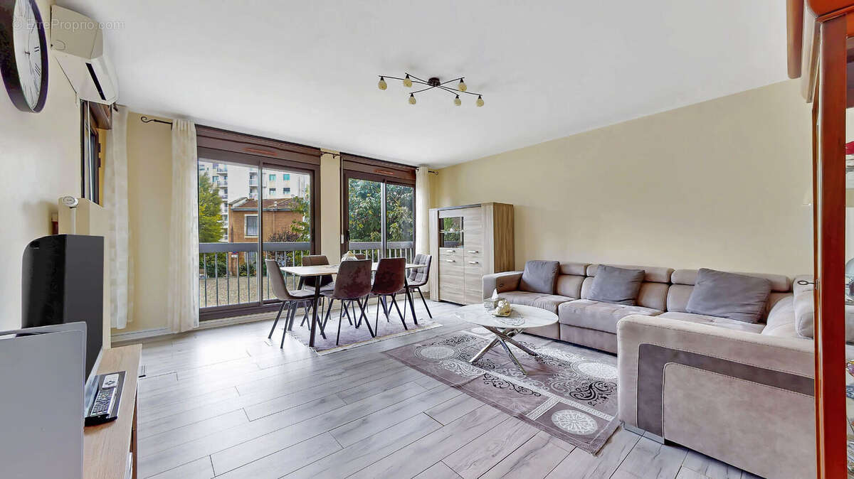 Appartement à LYON-3E