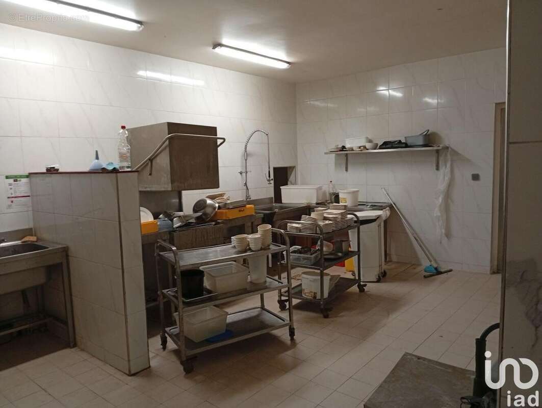 Photo 6 - Commerce à VERNOUILLET