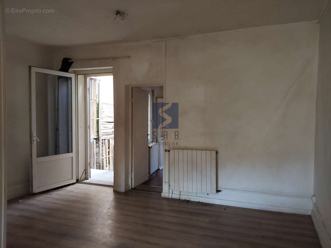 Appartement à LA VOULTE-SUR-RHONE