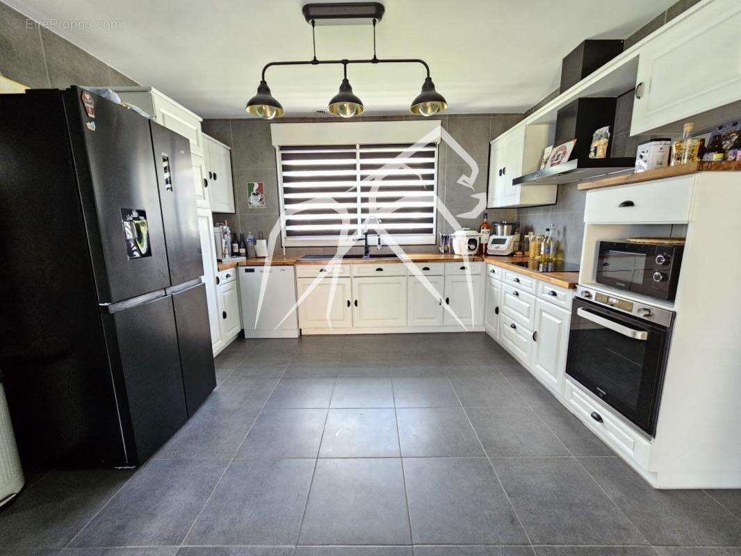 Maison à TOURVILLE-LA-RIVIERE