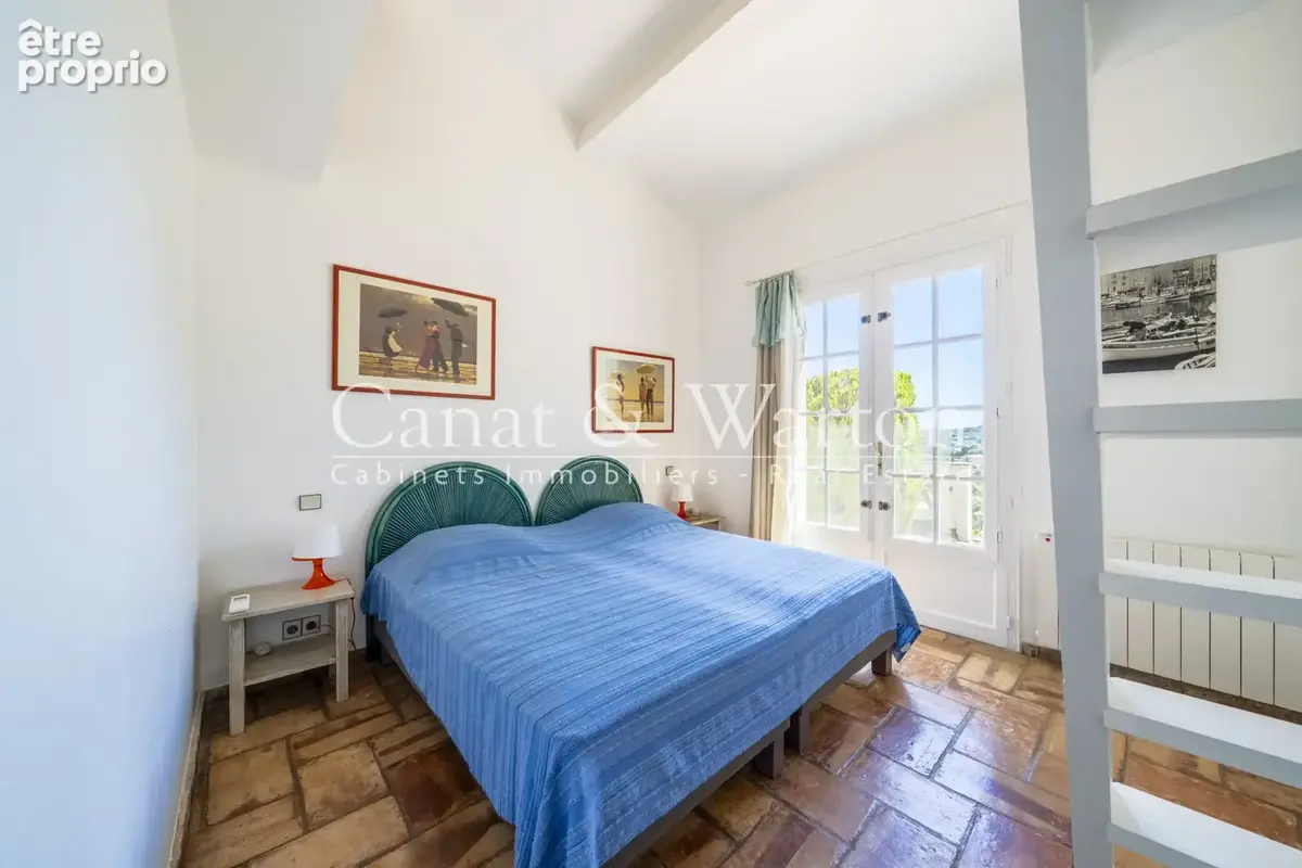 Vue mer exceptionnelle sur la baie de cavalaire: villa avec piscine - photo 10
