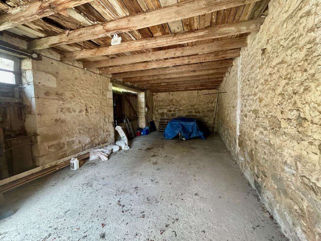Maison de Maître rénovée de 5 chambres avec piscine et garag - photo 22