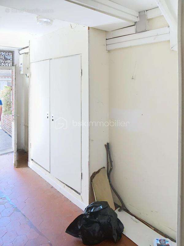 Appartement à CERISIERS