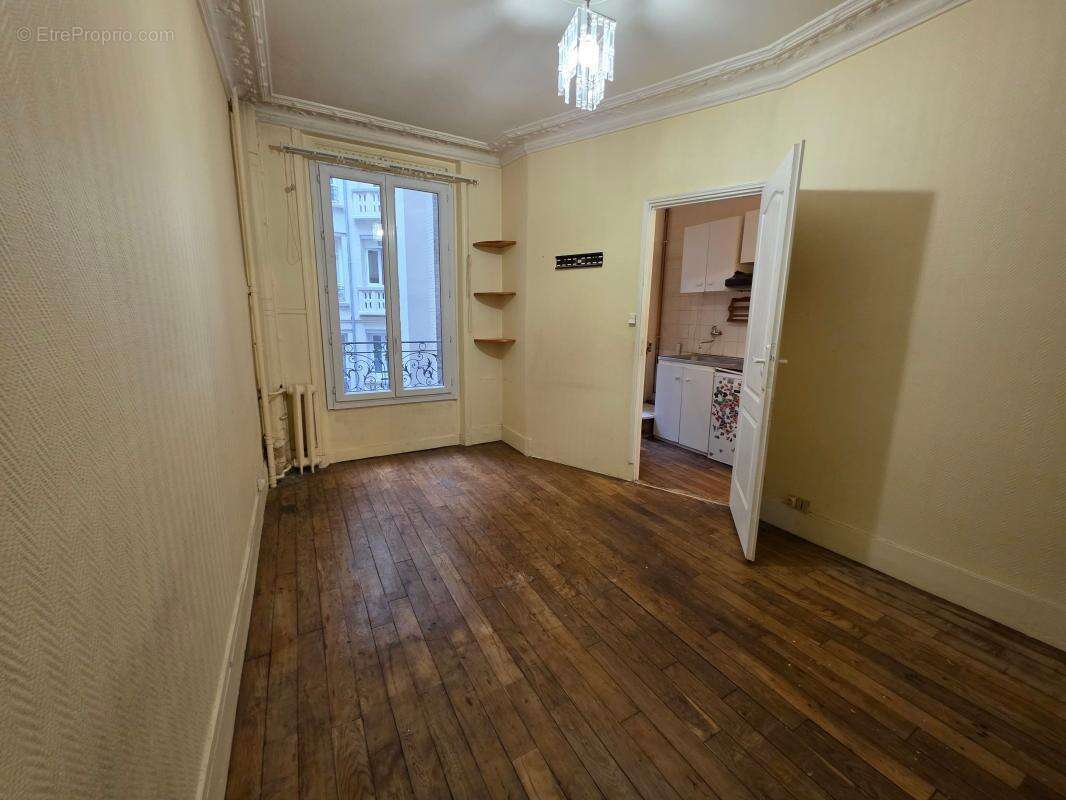 Appartement à PARIS-12E