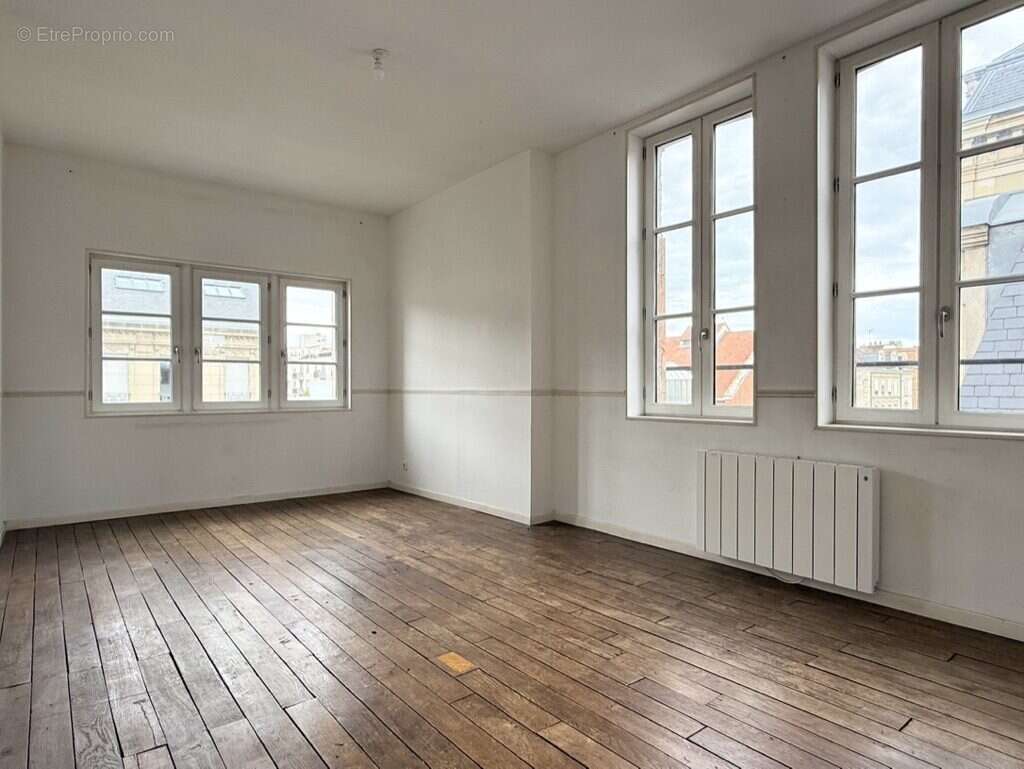 Appartement 100 m² à Reims  - photo 3