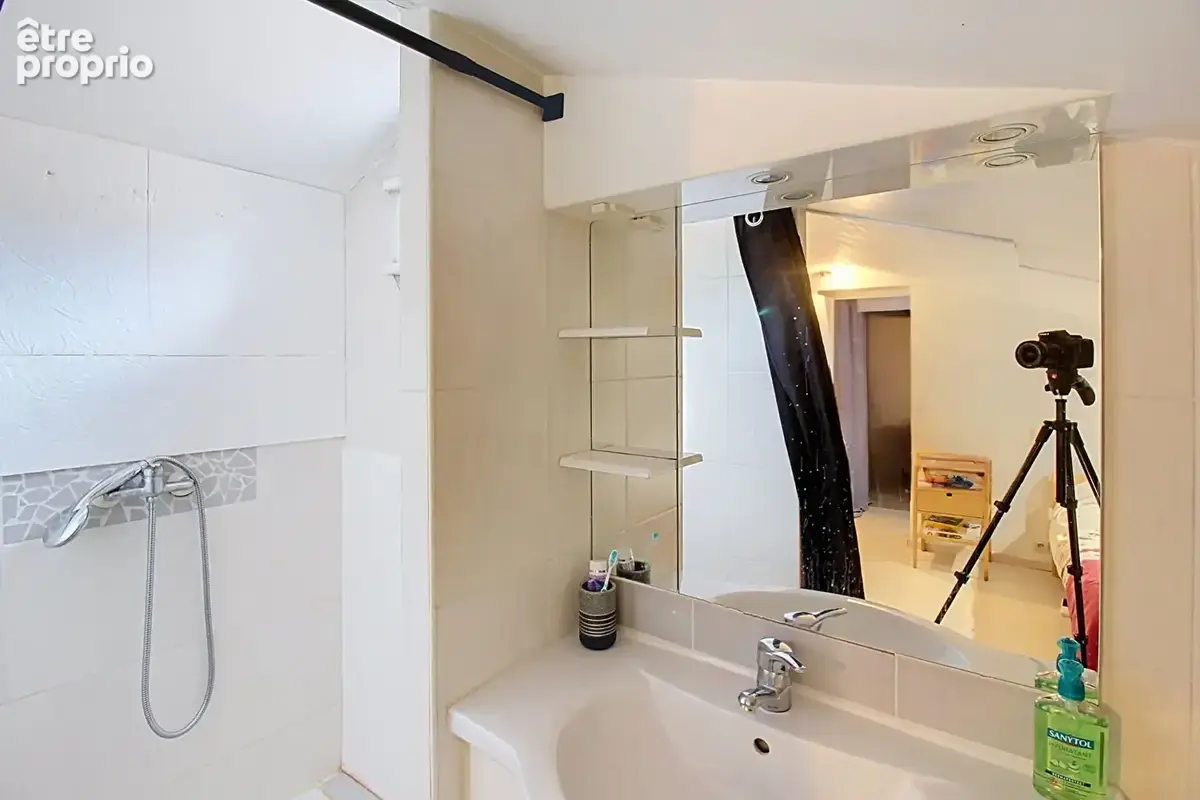 A vendre draguignan en exclusivite - appartement duplex - 4 chambres 128m2 dont 80m2 carrez avec cave et vue degagee - photo 14