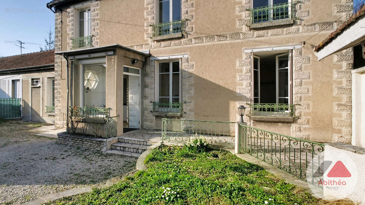 Maison à TROYES