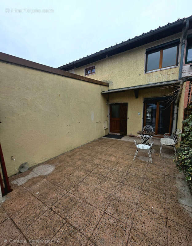 Maison à SAINT-QUENTIN-FALLAVIER