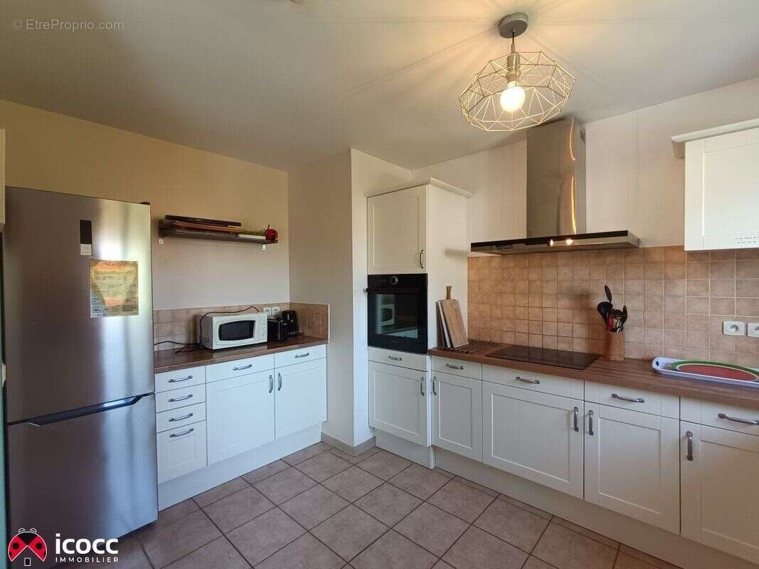 Maison à LA CAILLERE-SAINT-HILAIRE