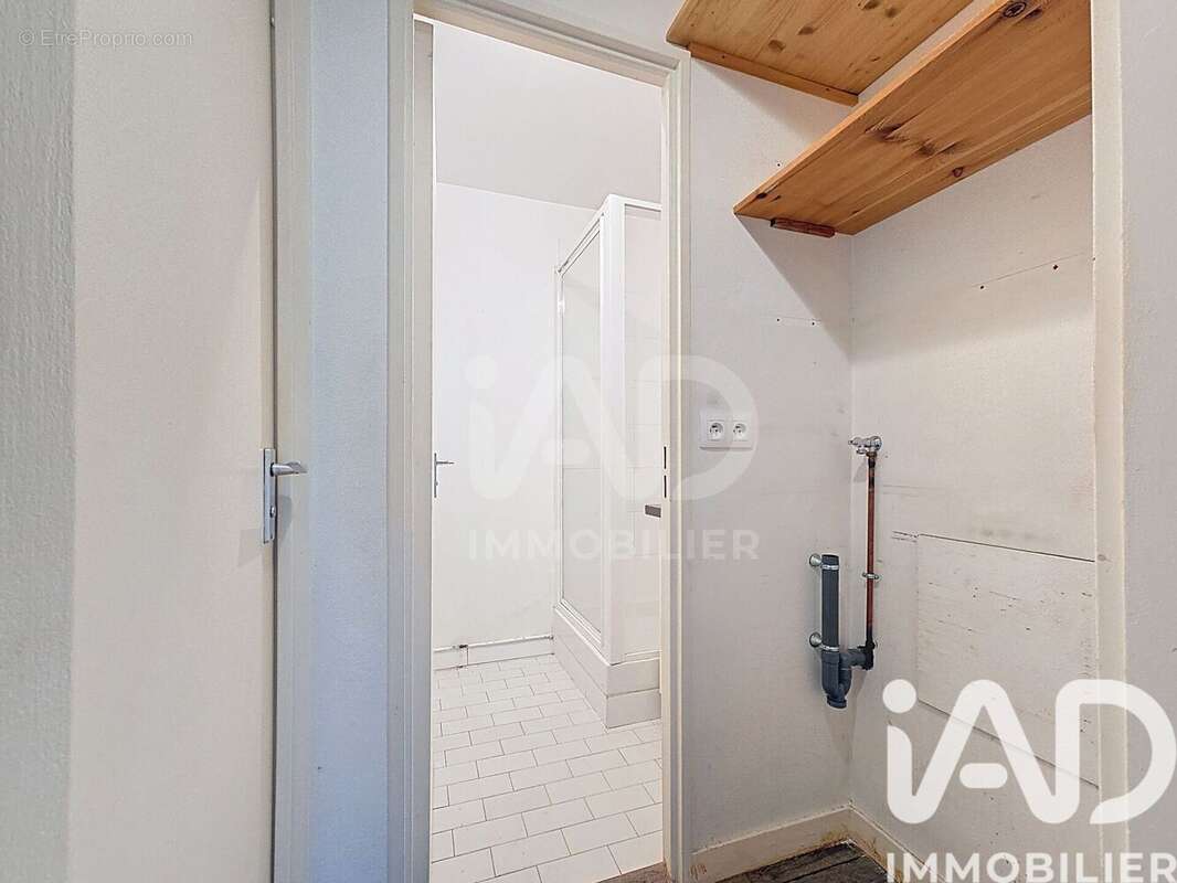 Photo 8 - Appartement à COURBEVOIE
