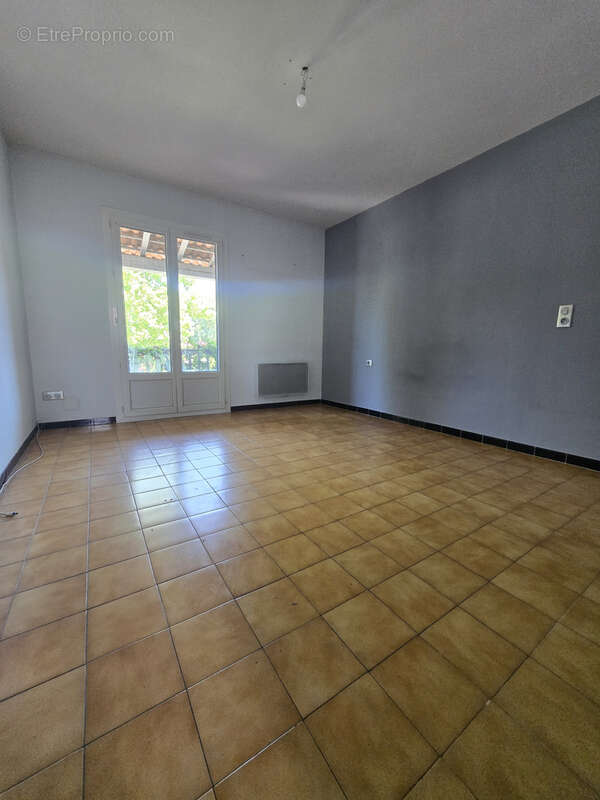 Maison familiale avec deux garages - photo 8