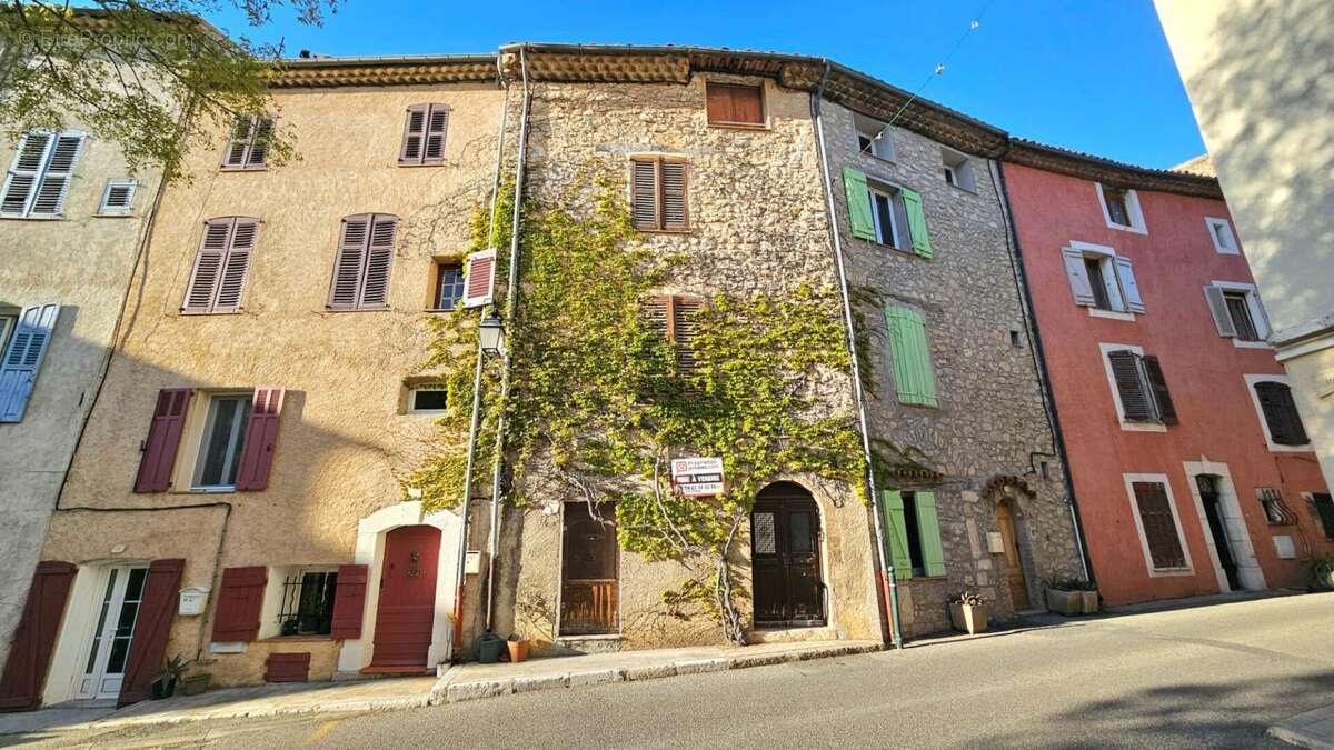 Maison à CLAVIERS