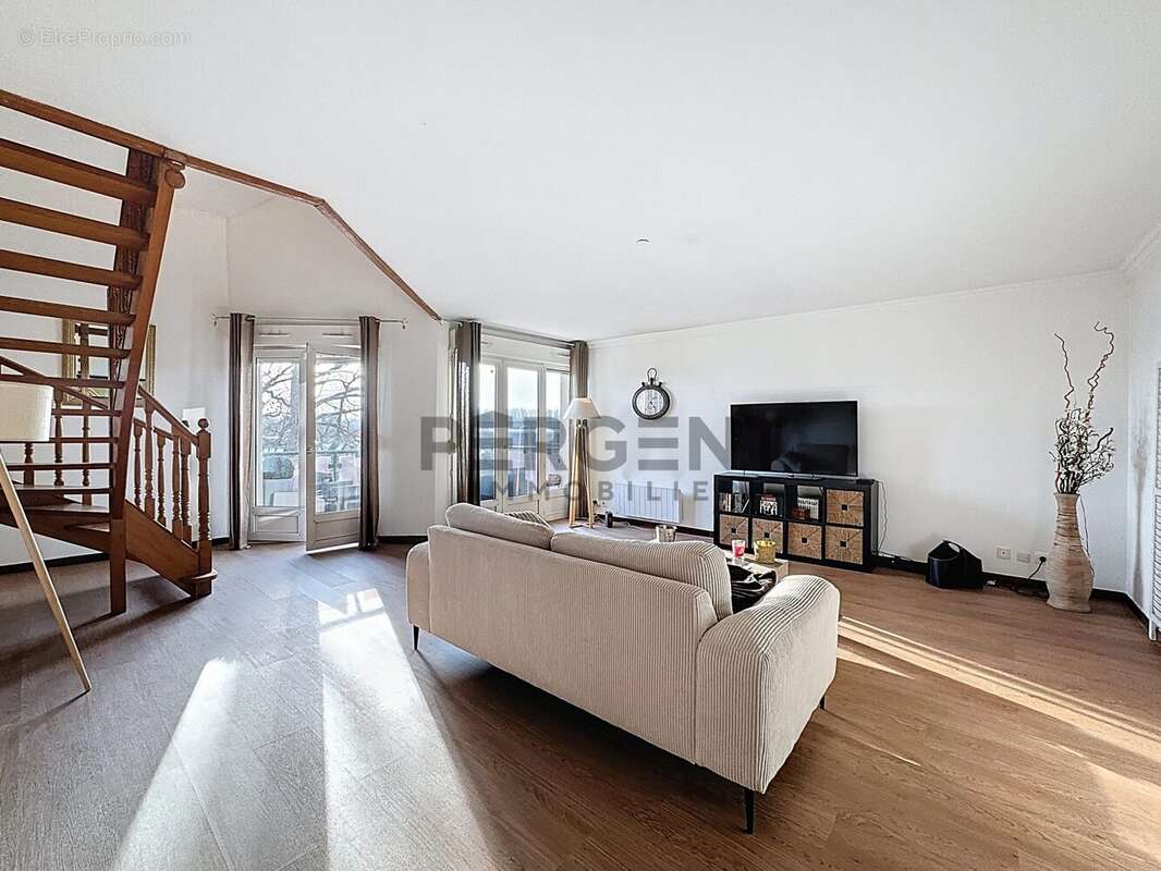 Appartement à CHARLEVILLE-MEZIERES